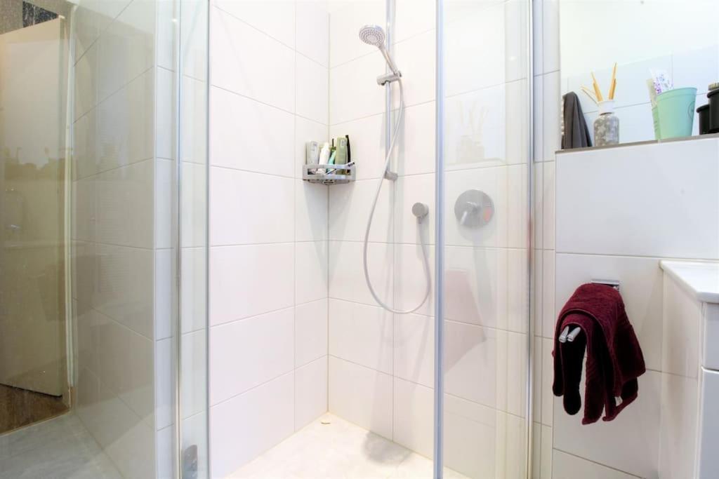 Spacious For Big Groups Oktoberfest / Bauma Apartment *
